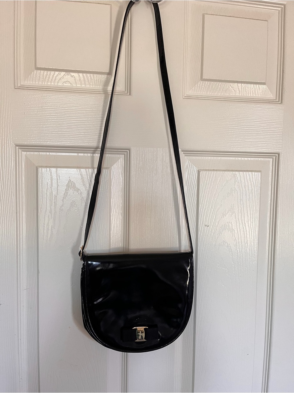 Classic Black Patent Crossbody Bag - Unbranded